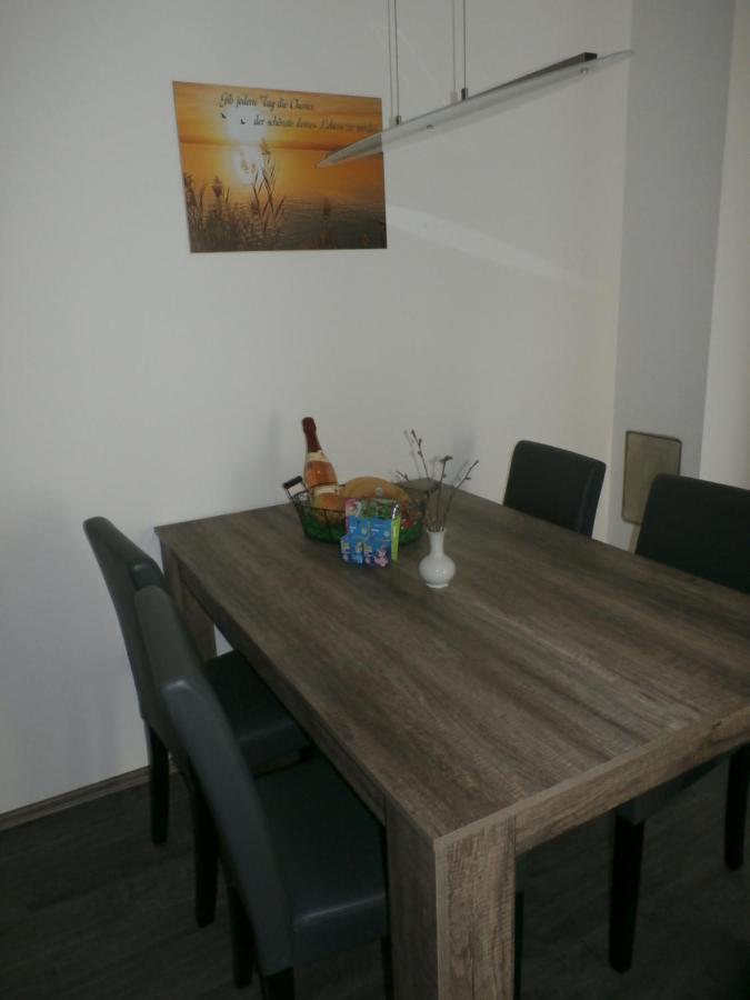 Ferienwohnung Am Seglerhafen Peenemunde Dış mekan fotoğraf